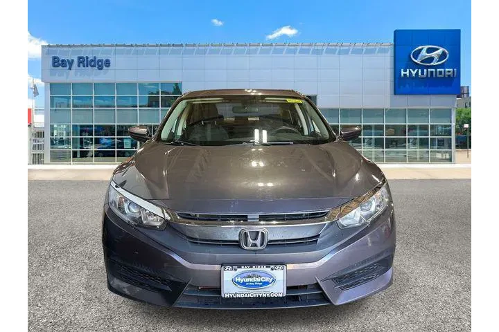 $16988 : Honda Civic 2018 LX 4dr Seda image 5