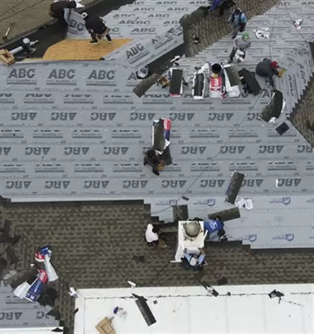 Sammi's Roofing image 2