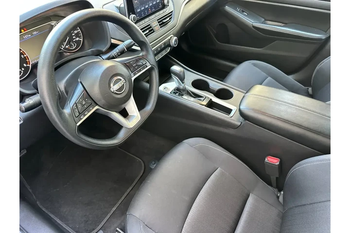 $21951 : Nissan Altima 2025 2.5 SV 4d image 10