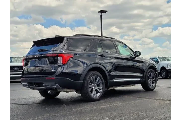 $37795 : Ford Explorer 2025 AWD Activ image 3