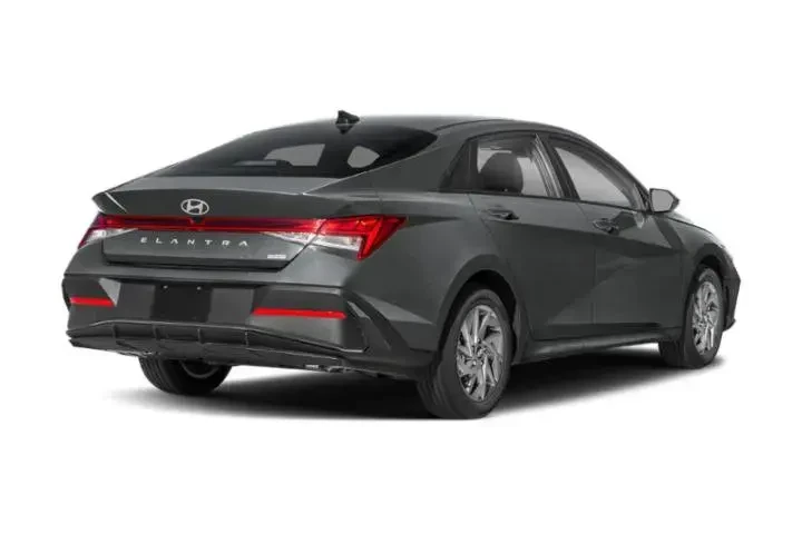 $23998 : Hyundai ELANTRA Hybrid 2026 image 5