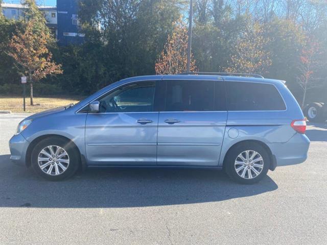 $10000 : 2007 Odyssey Touring w/DVD w/ image 3