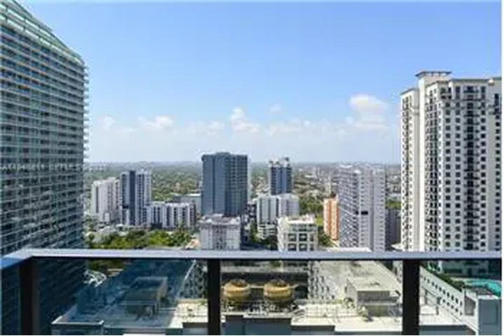 $5000 : Rental property with 1 bedro image 1