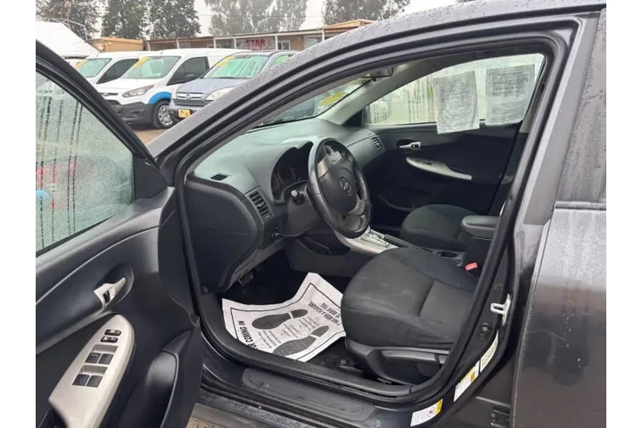 $8599 : 2010 Corolla image 8