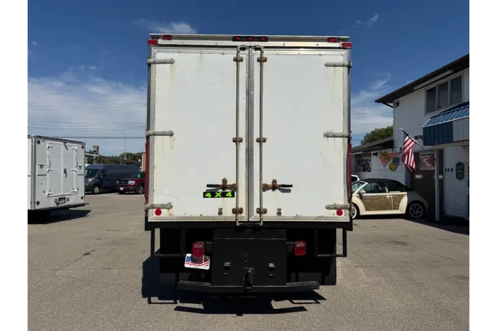 $21990 : 2015 RAM 5500 image 8