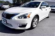 $10995 : 2014 Altima 2.5 SV thumbnail