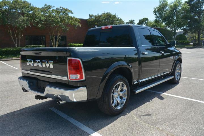 2017 1500 Laramie Limited image 6