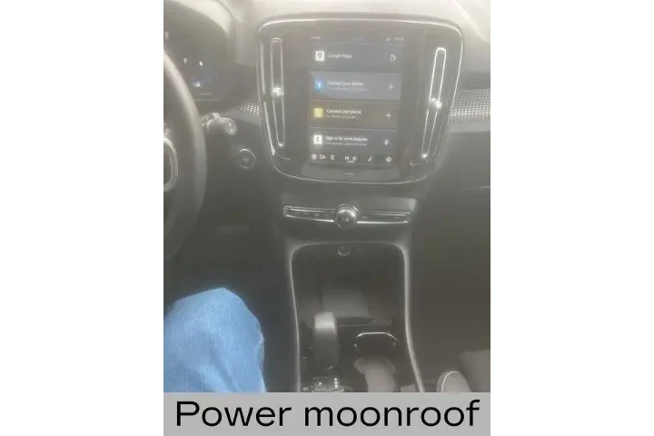 $31990 : Volvo XC40 2025 AWD B5 Plus image 6