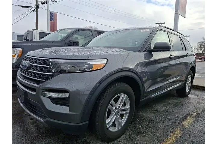 $32186 : Ford Explorer 2022 AWD XLT 4 image 3