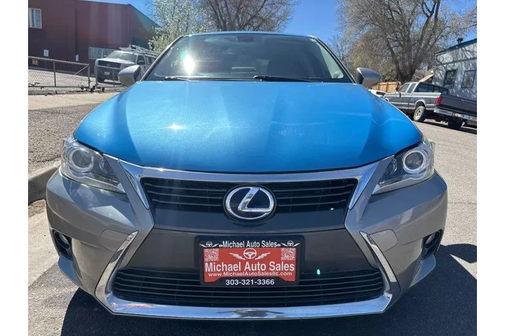 $14995 : 2017 CT 200h image 2