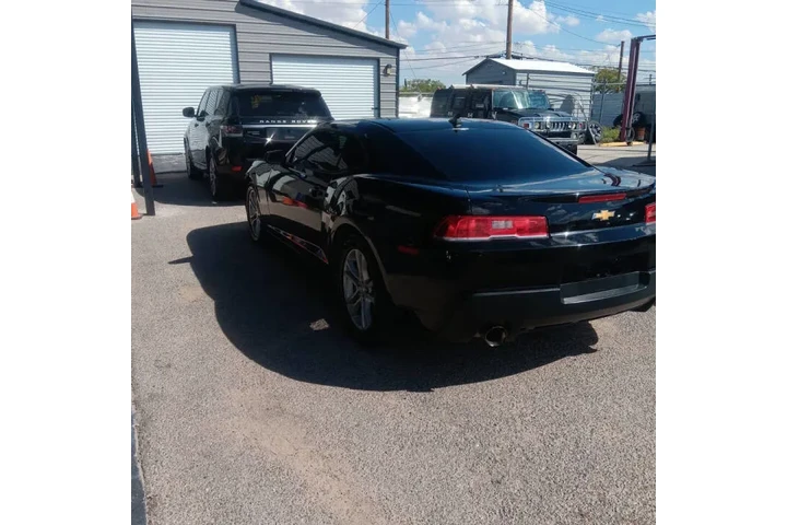 $9495 : 2015 Camaro image 4