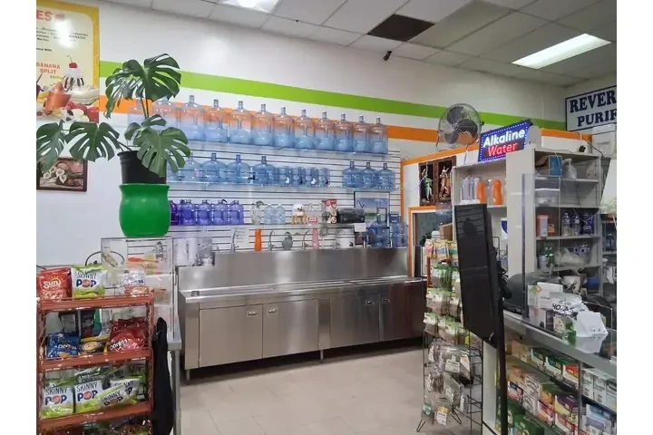 $110000 : TIENDA DE AGUA JUGOS VITAMINAS image 7