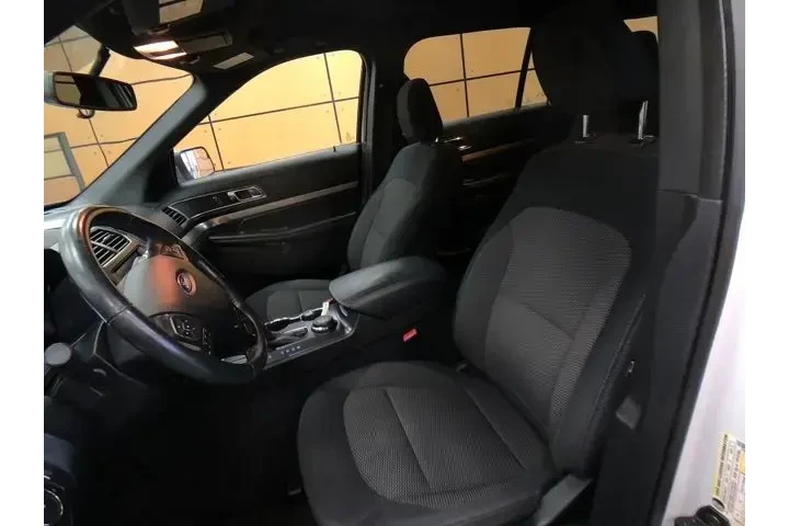 $14898 : Ford Explorer 2018 AWD XLT 4 image 10