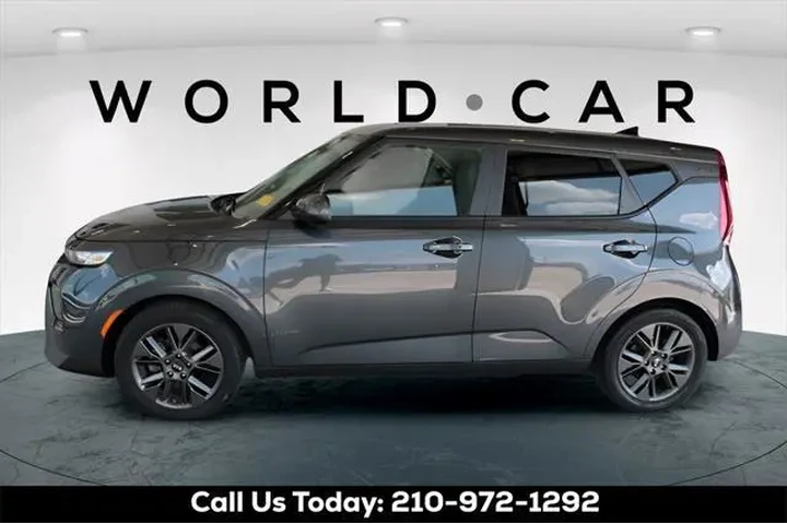 $16991 : Kia Soul 2021 EX 4dr Crossov image 4