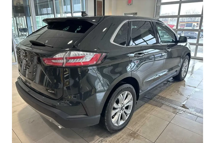 $33593 : Ford Edge 2024 AWD Titanium image 3