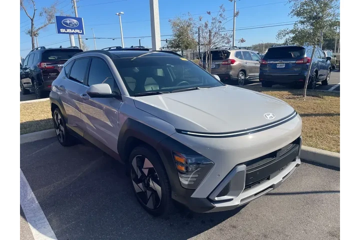 $25991 : Hyundai KONA 2025 Limited 4d image 3
