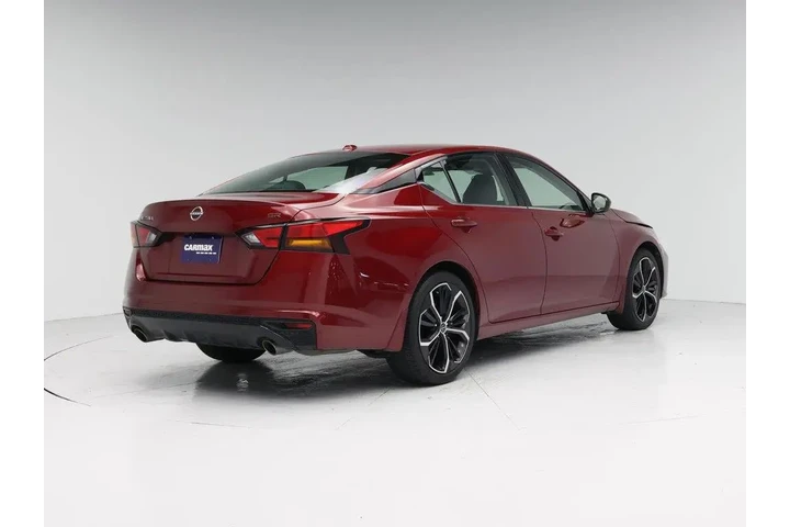 $24998 : Nissan Altima 2024 2.5 SR 4d image 8