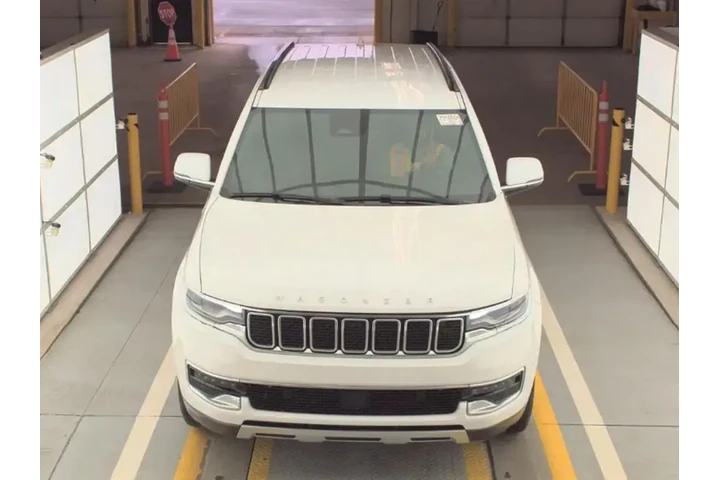 $38893 : Jeep Wagoneer 2022 4x4 Serie image 2