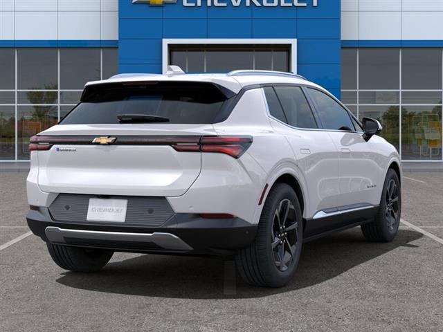 $44365 : New 2024 Equinox EV 2LT image 4