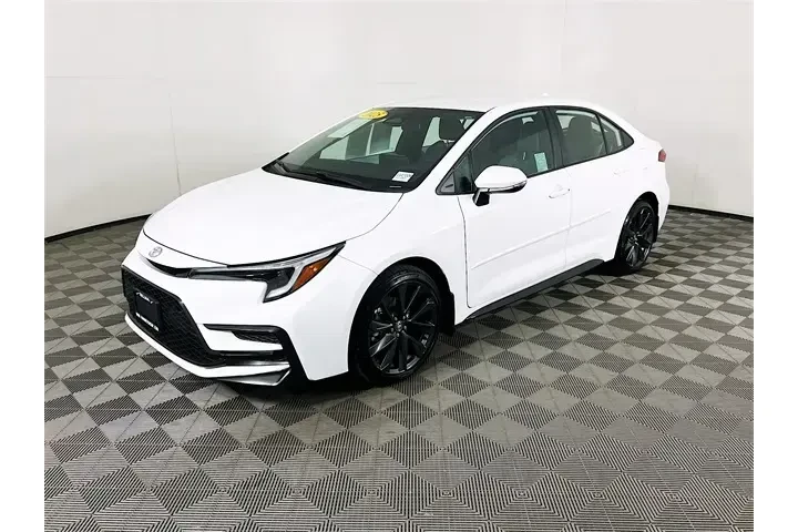 $25900 : Toyota Corolla 2025 SE 4dr S image 3