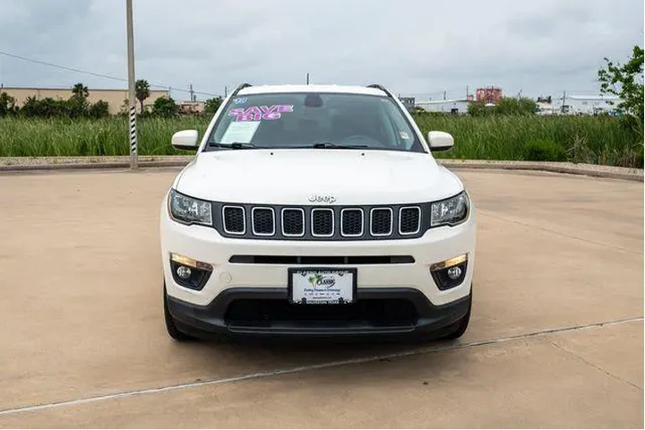 $13285 : Jeep Compass 2018 Latitude 4 image 2