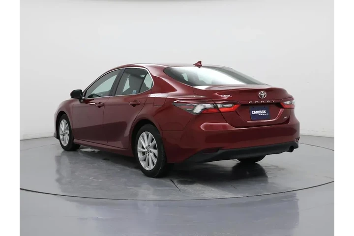 $25998 : Toyota Camry 2021 LE 4dr Sed image 2