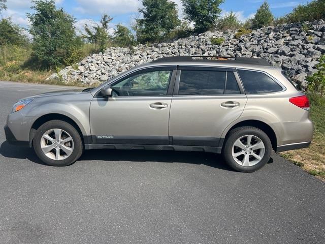 $14995 : PRE-OWNED 2014 SUBARU OUTBACK image 5