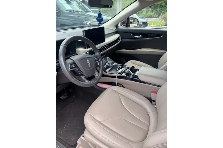 $32990 : Lincoln Nautilus 2023 AWD St image 2