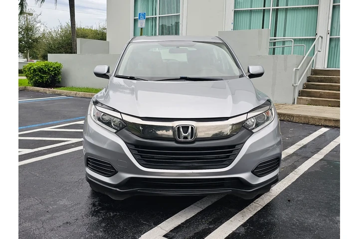 $13900 : 2020 Honda HRV image 6