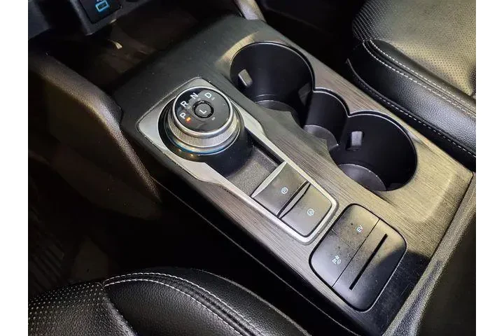 $24998 : Ford Escape Plug-In Hybrid 2 image 9