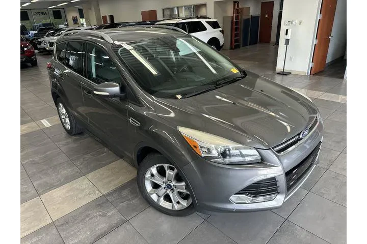 $10000 : Ford Escape 2014 AWD Titaniu image 9