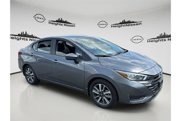 $18990 : Nissan Versa 2025 SV 4dr Sed image 8