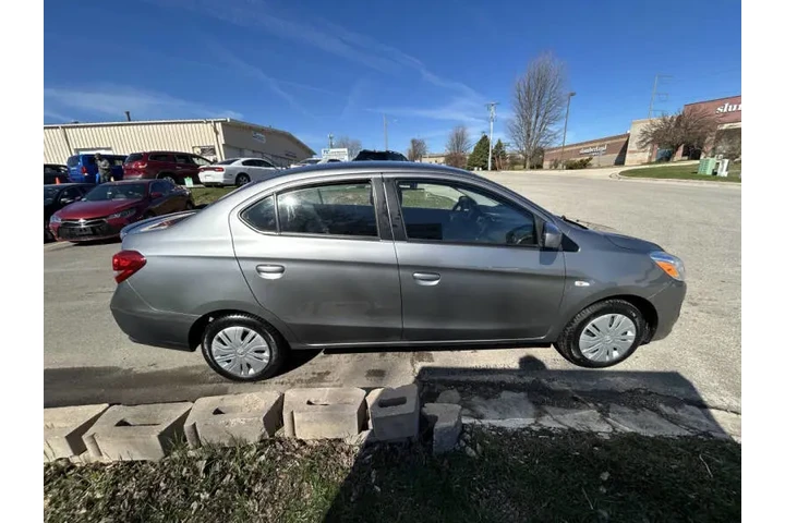 $6900 : 2017 Mirage G4 ES image 7