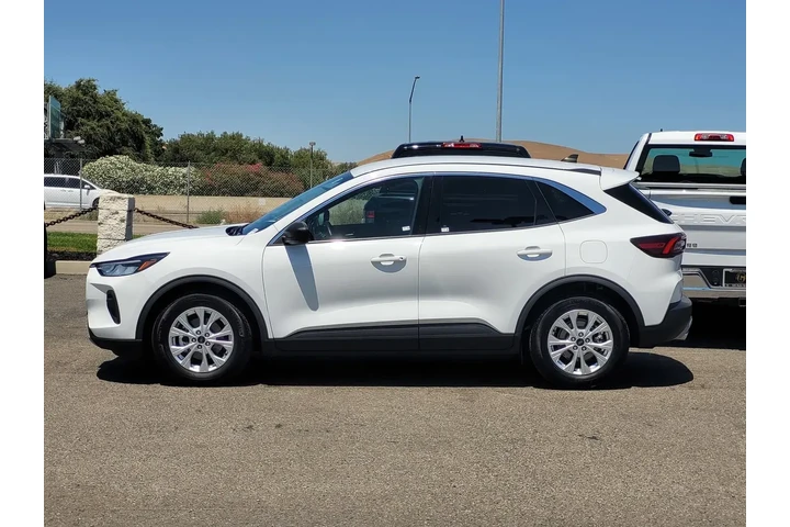 $18999 : Ford Escape 2023 Active 4dr image 7