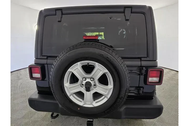 $28298 : Jeep Wrangler 2021 4x4 Sport image 10