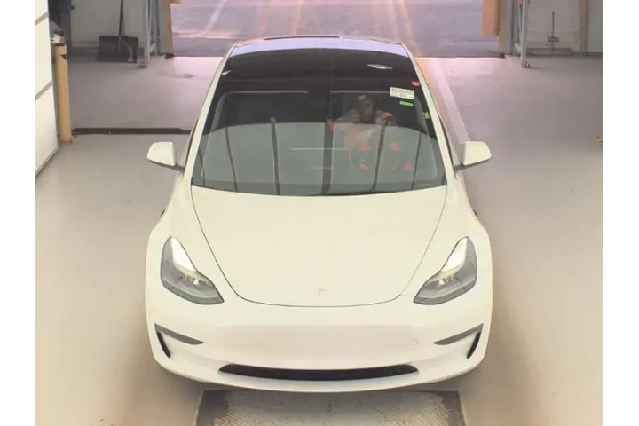 $25593 : Tesla Model 3 2022 AWD Long image 2