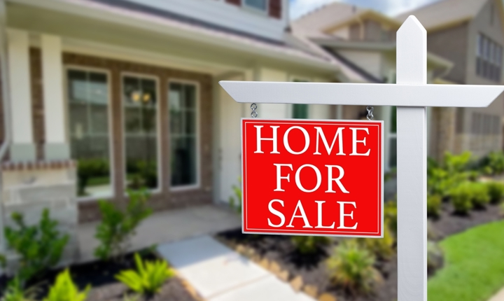 ¿Le conviene más rentar o comprar una casa?