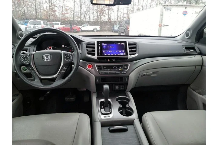 $19998 : Honda Pilot 2018 AWD EX-L 4d image 8