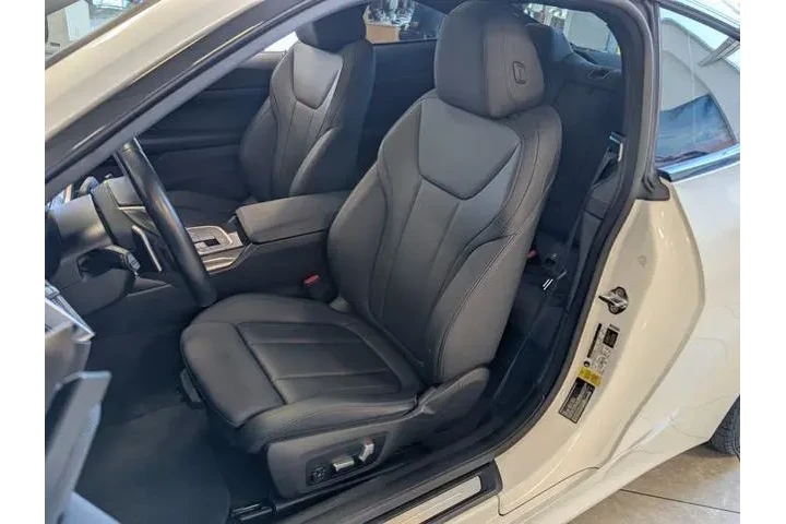 $29597 : BMW 4 Series 2021 430i 2dr C image 6