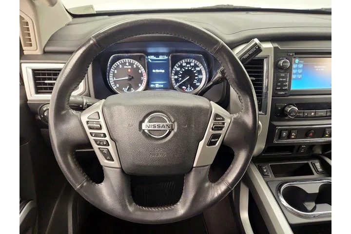 $25998 : Nissan Titan 2017 4x2 SV 4dr image 10