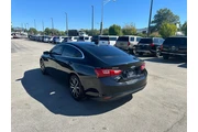2016 Malibu 4dr Sdn LT w/1LT thumbnail