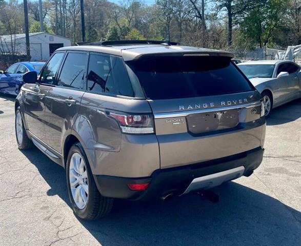 $15900 : 2016 Land Rover Range Rover S image 8