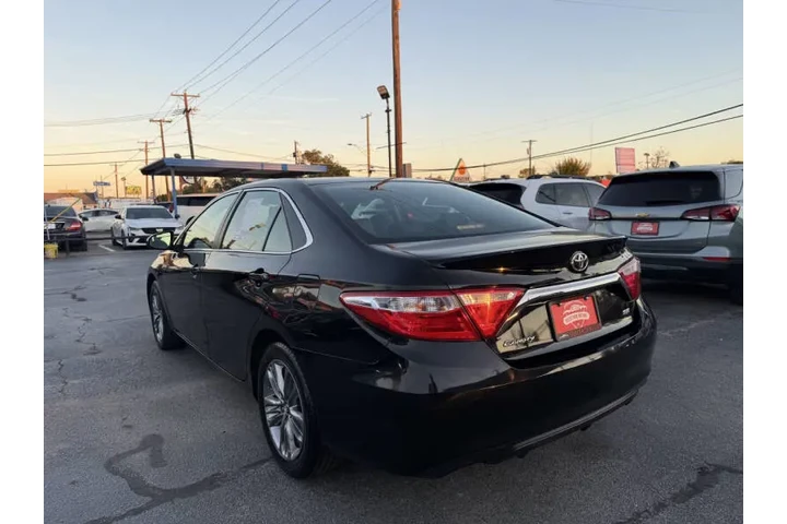 $13999 : 2016 Camry SE image 9
