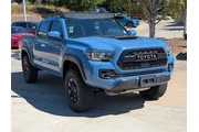 $31999 : Toyota Tacoma 2018 4x4 TRD P thumbnail