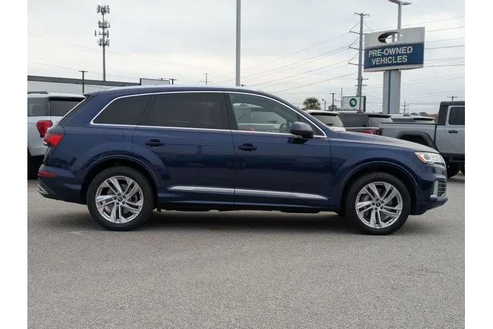 $22895 : Audi Q7 2021 AWD quattro Pre image 4