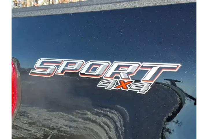 $36880 : Ford F-150 2023 4x4 XLT 4dr image 8