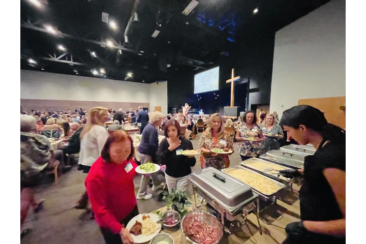 Flavors catering image 1