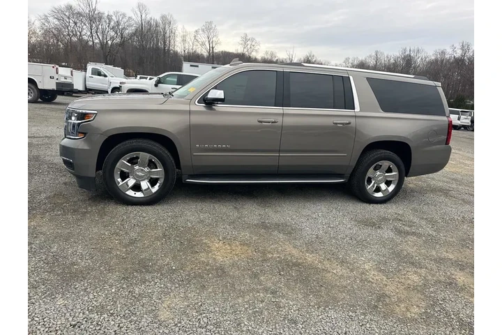 $26999 : Chevrolet Suburban 2017 4x4 image 4