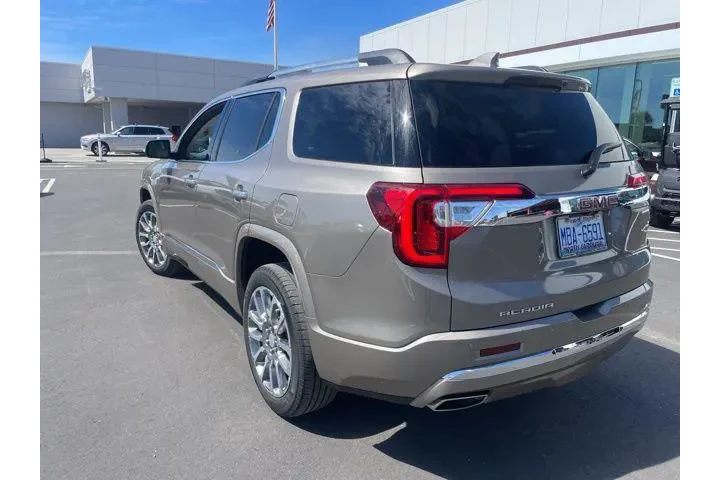 $31789 : GMC Acadia 2023 Denali 4dr S image 10