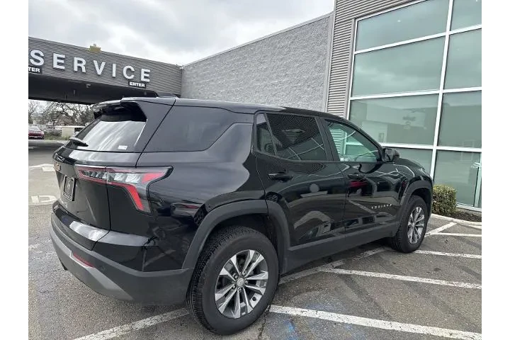 $27950 : Chevrolet Equinox 2025 4x4 L image 5